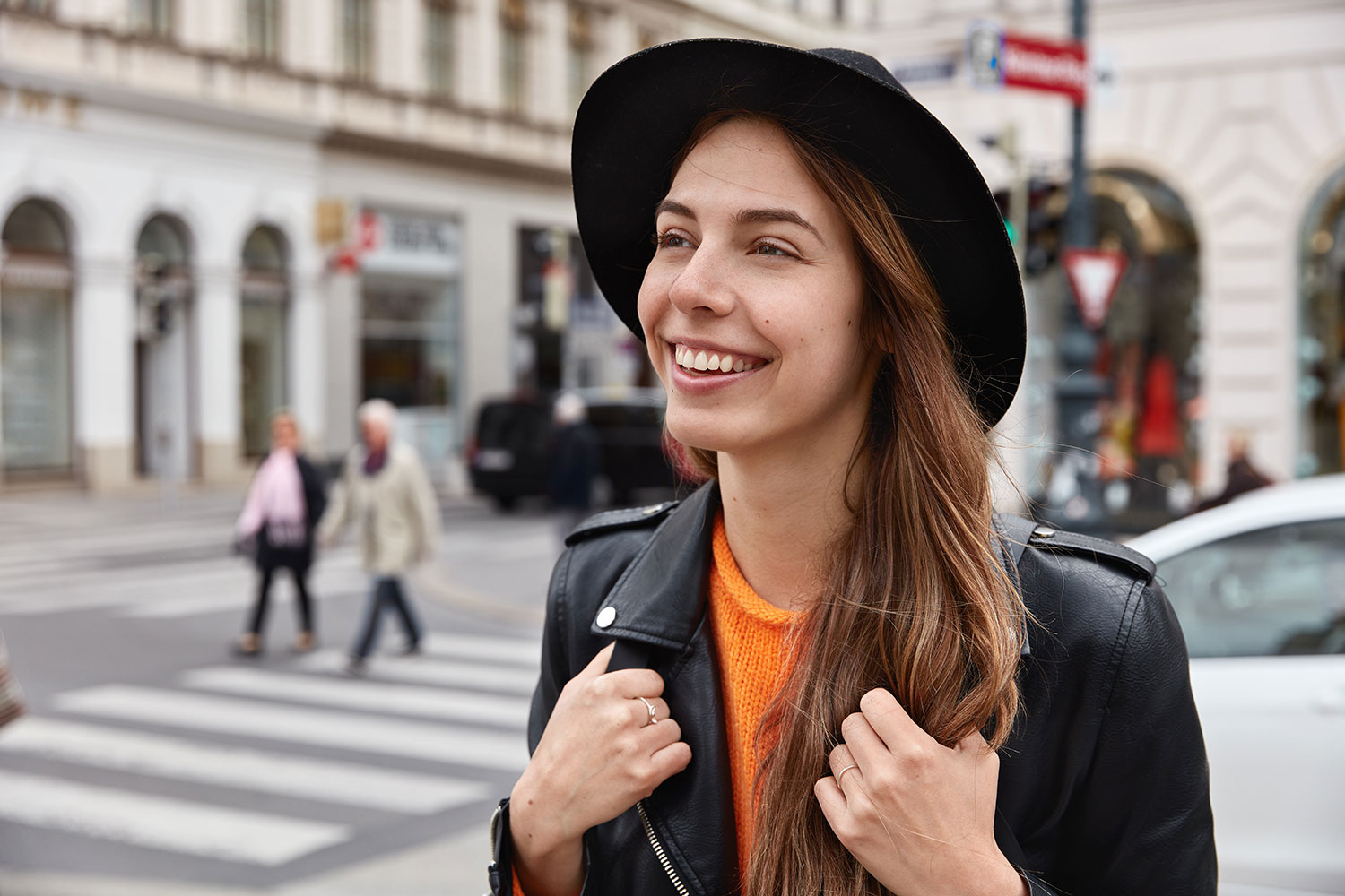 Woman in London Bounce
