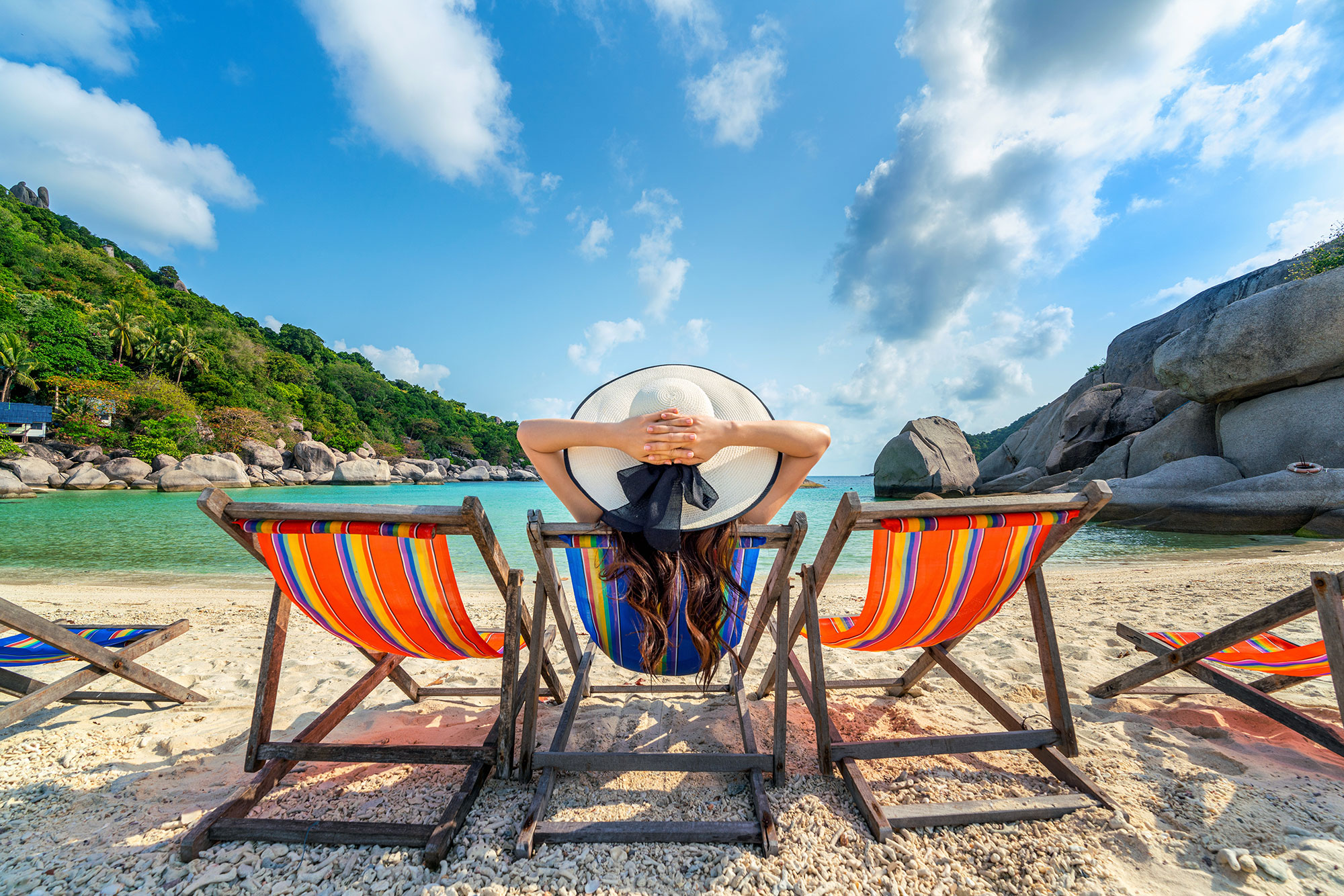 How to plan a cost-effective last-minute holiday
