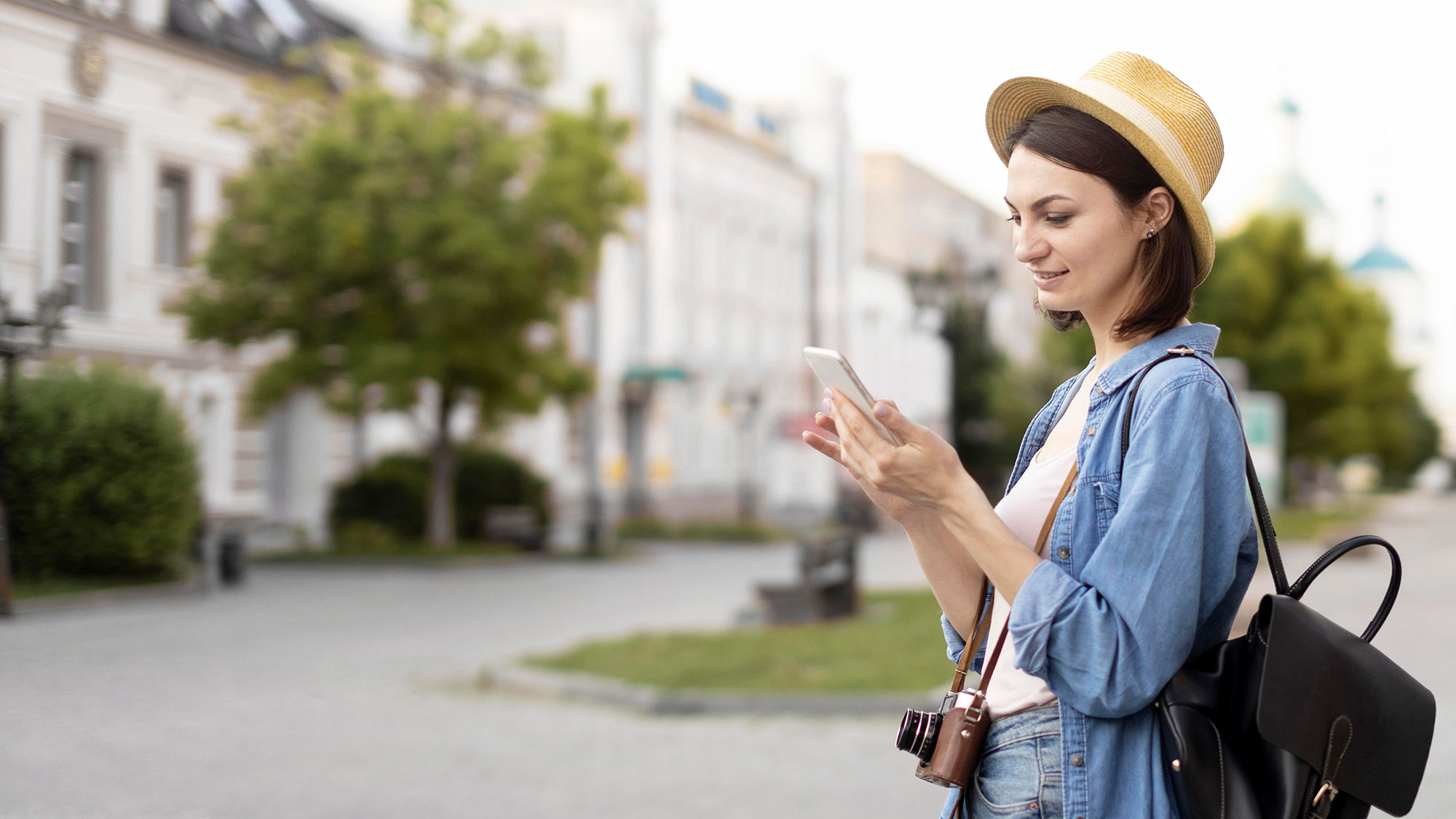 Make Your Trip Even More Meaningful: Stay Thoughtfully Connected While You Travel