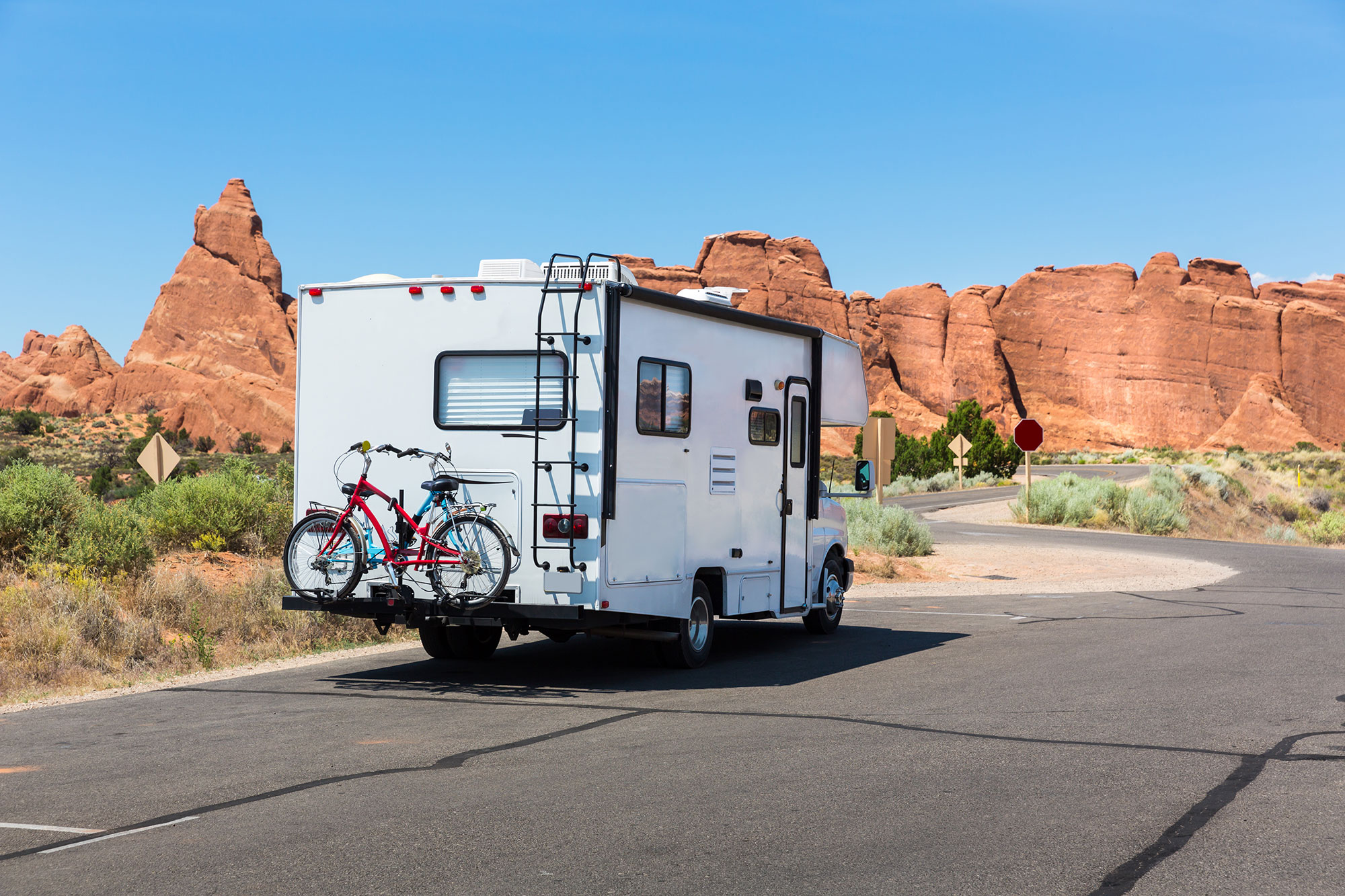 Top Security Tips for Solo RV Travel