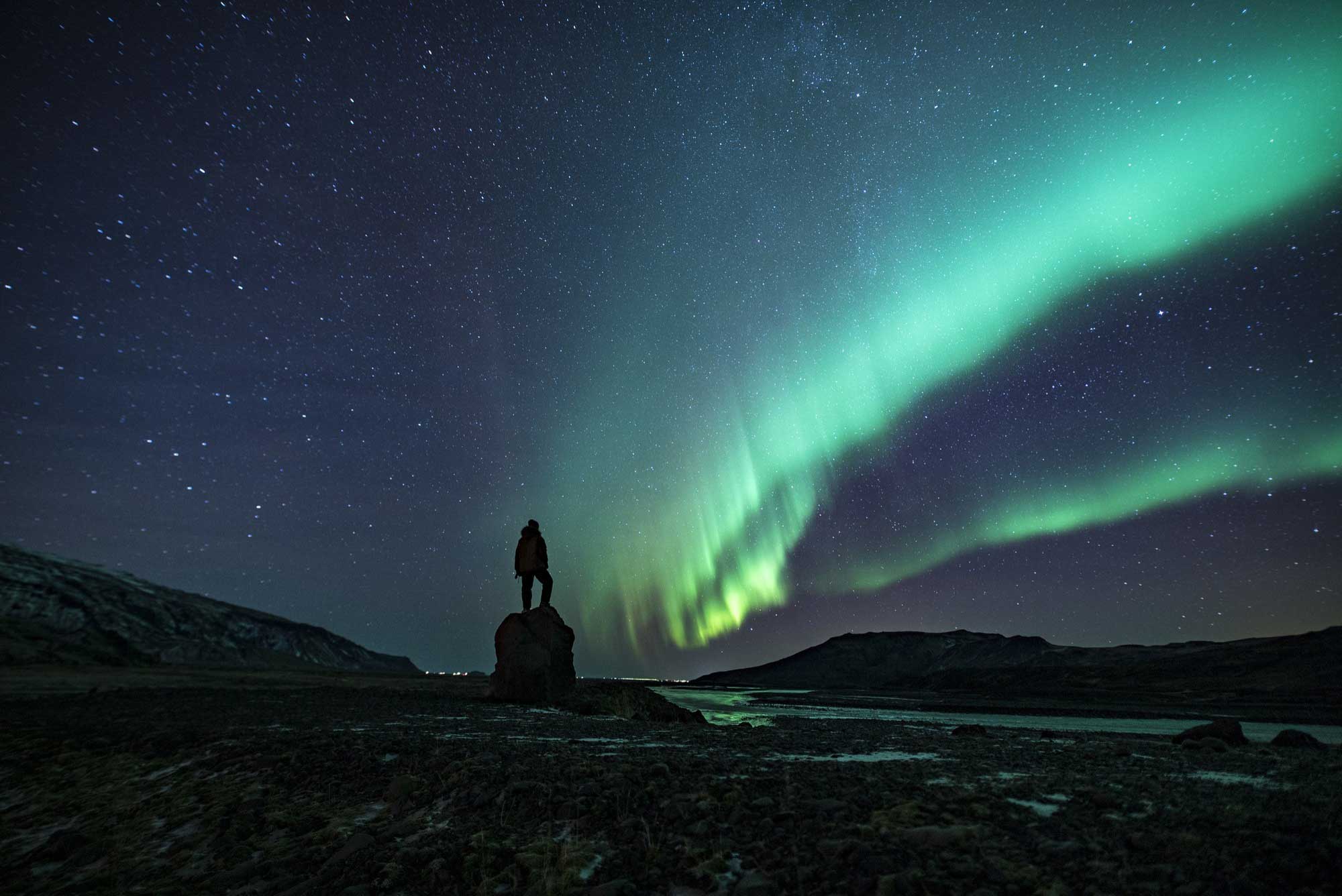 Chasing the Northern Lights on a Budget: Why Cozy Campers Offer the Best Iceland Adventure