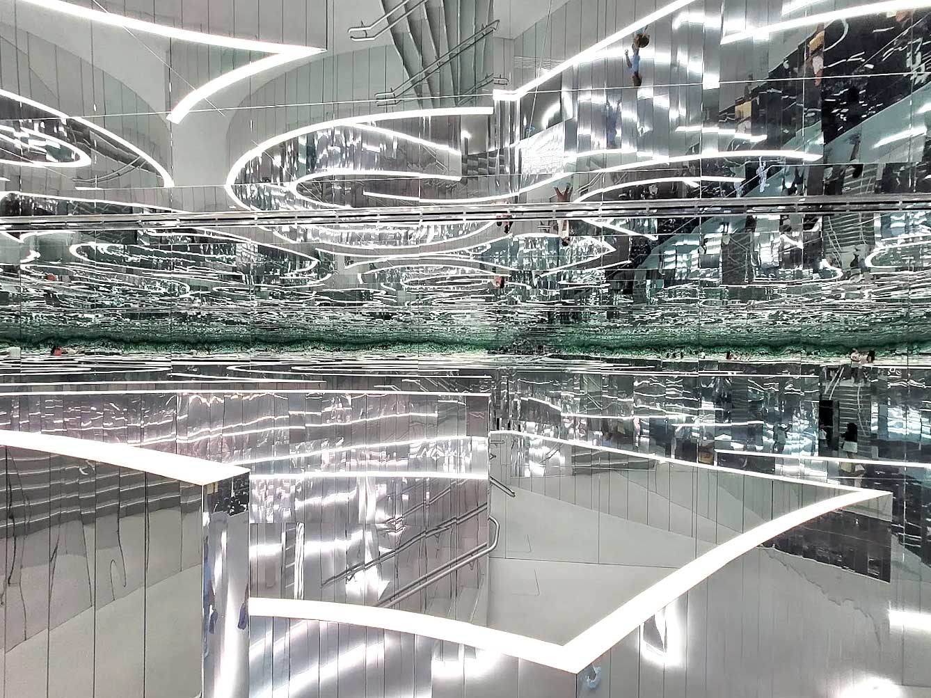 Superblue Miami Labyrinth