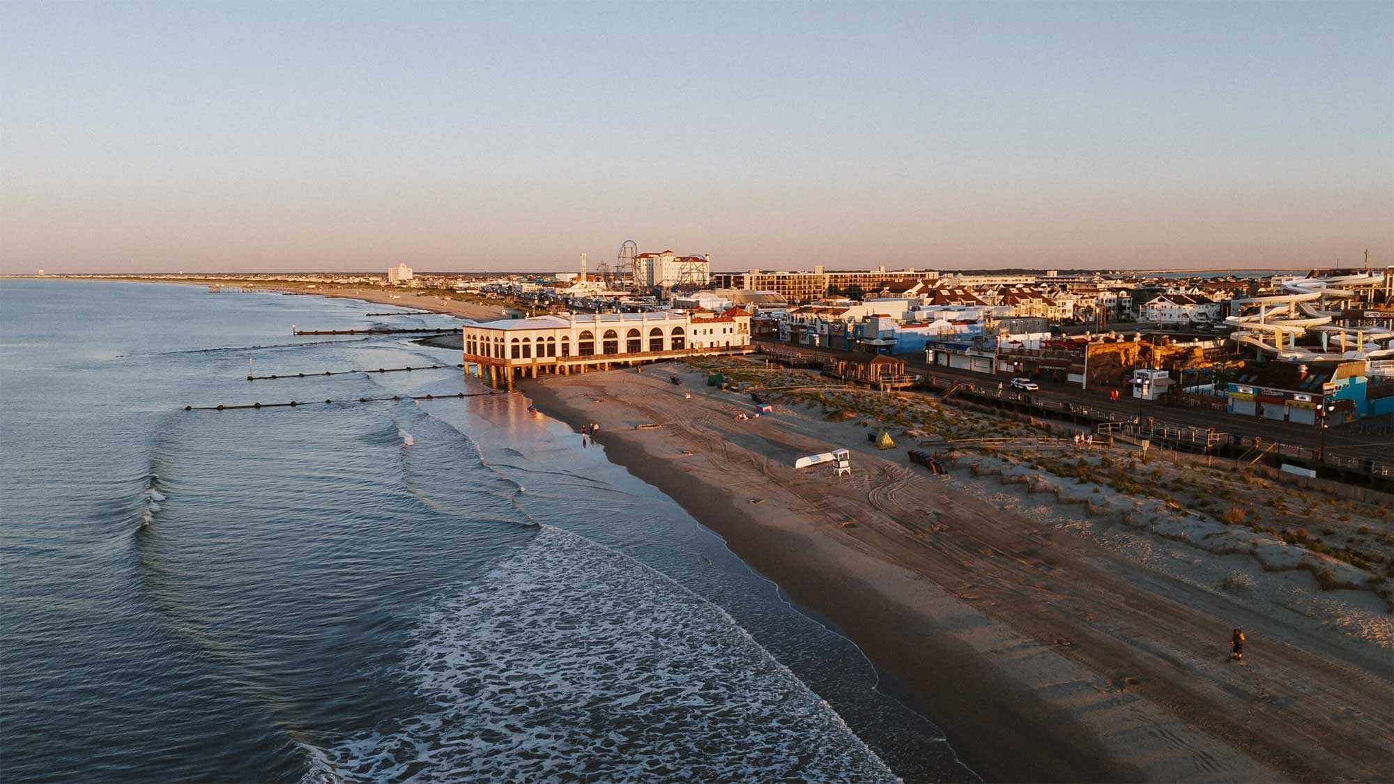Booking An Ocean City Vacation Rental? 4 Things Every First-Timer Should Know