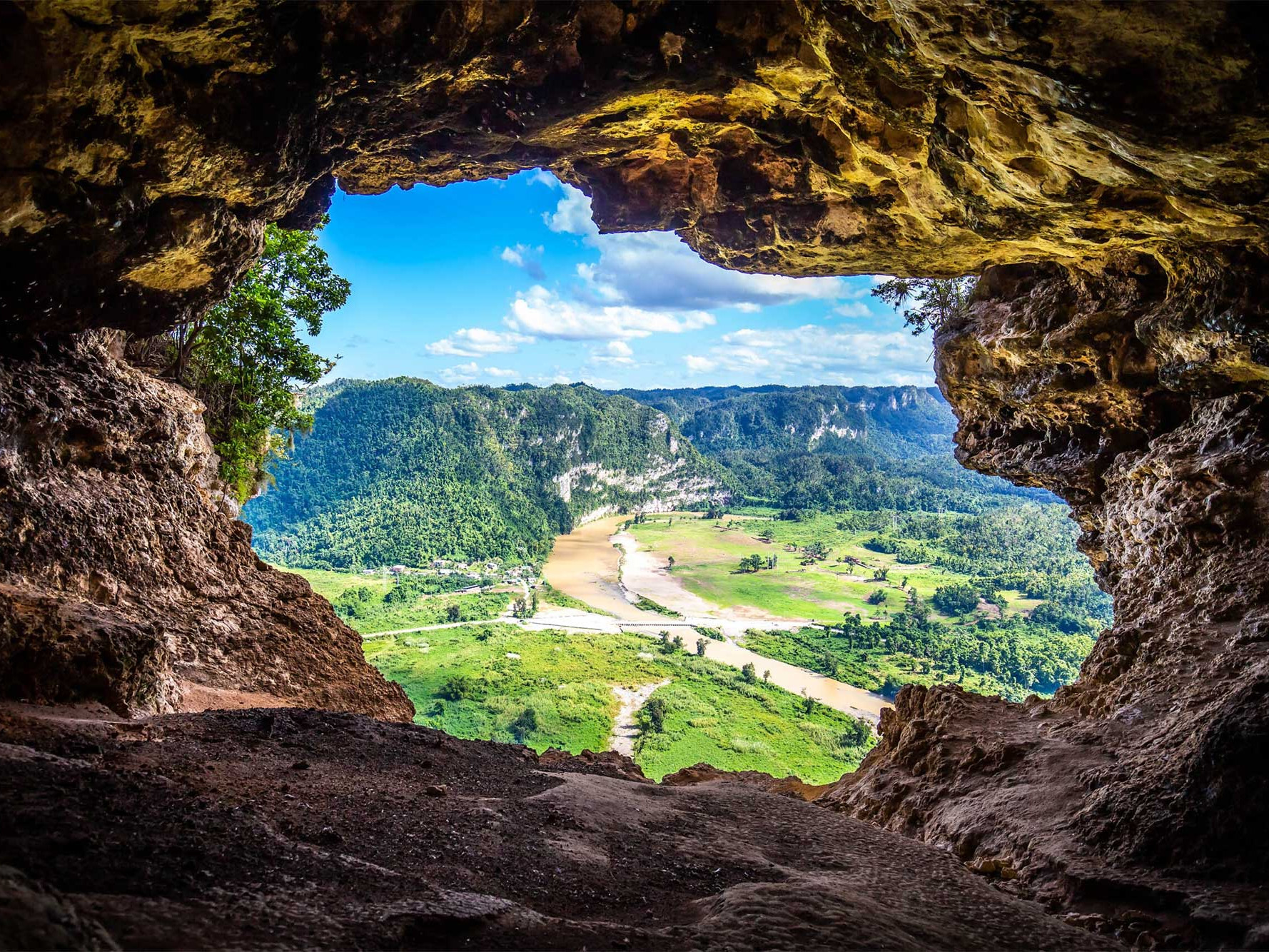Cueva Ventana Puerto Rico