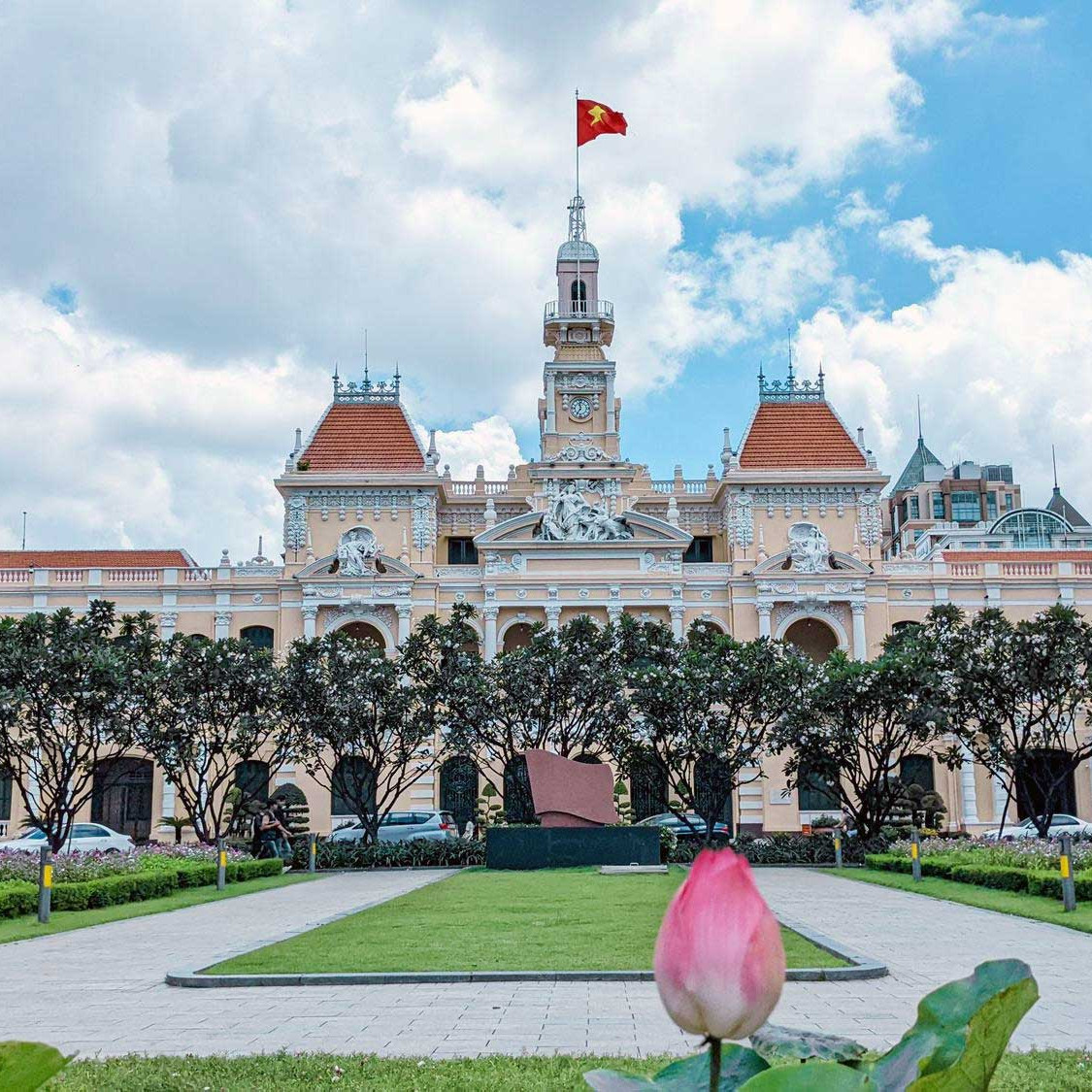 How to Travel from Ho Chi Minh City to the Mekong Delta