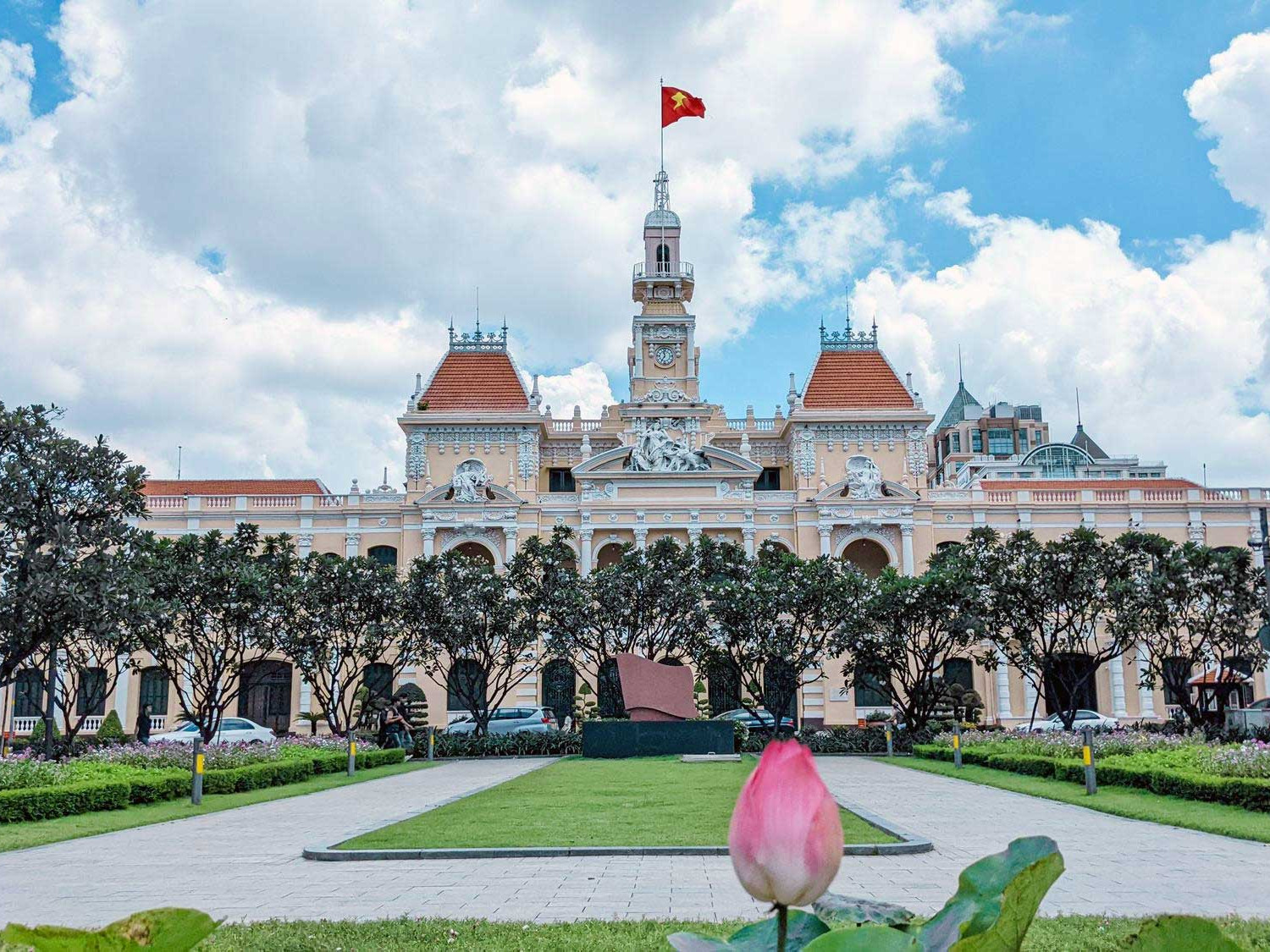 How to Travel from Ho Chi Minh City to the Mekong Delta