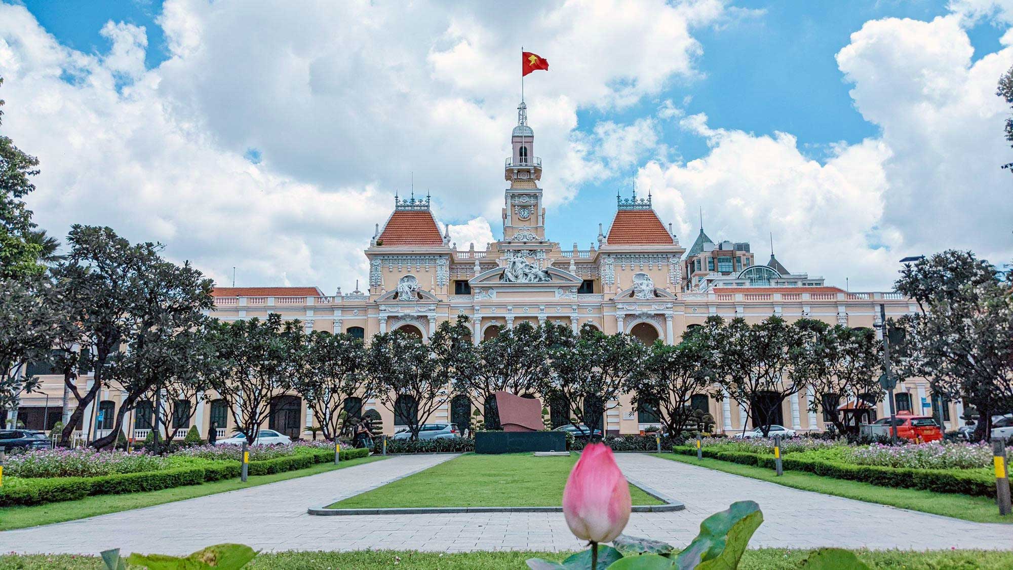 How to Travel from Ho Chi Minh City to the Mekong Delta