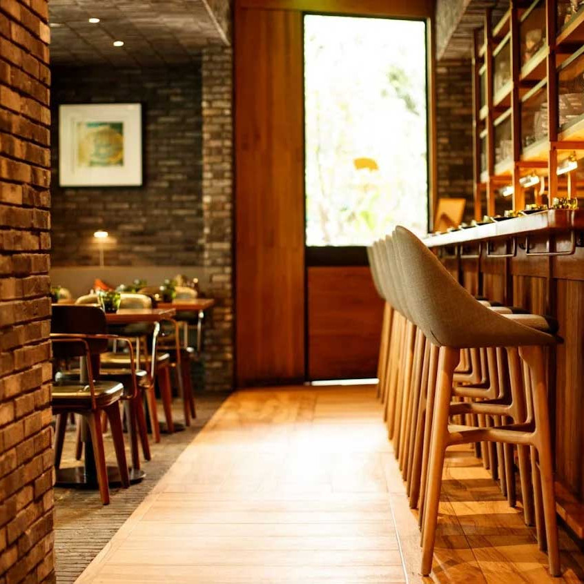 The pig and palm cebu city