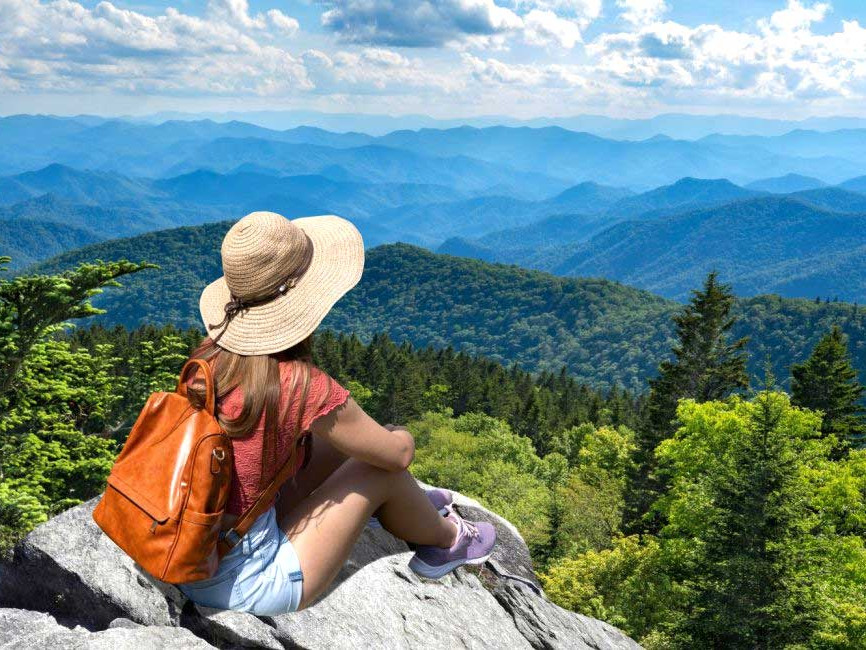 Solo Female Travel Guide to the Blue Ridge Mountains