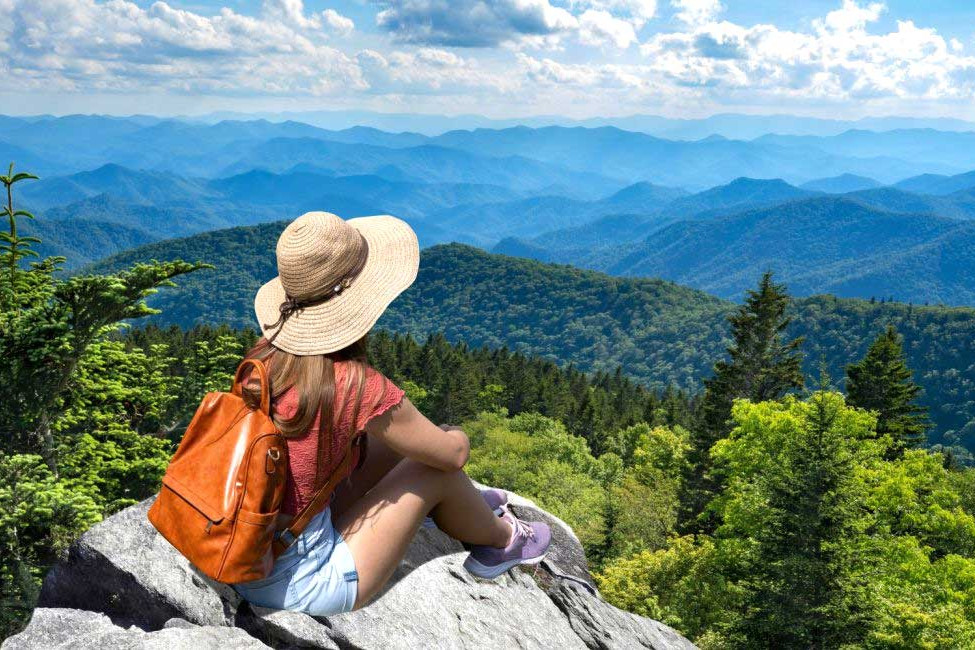 Solo Female Travel Guide to the Blue Ridge Mountains