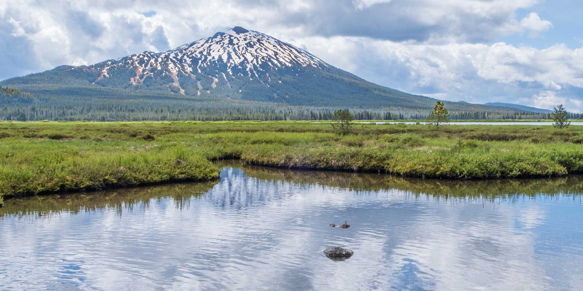 The Outdoor Lover’s Guide to Bend: Trails, Peaks, and Hidden Swimming Holes