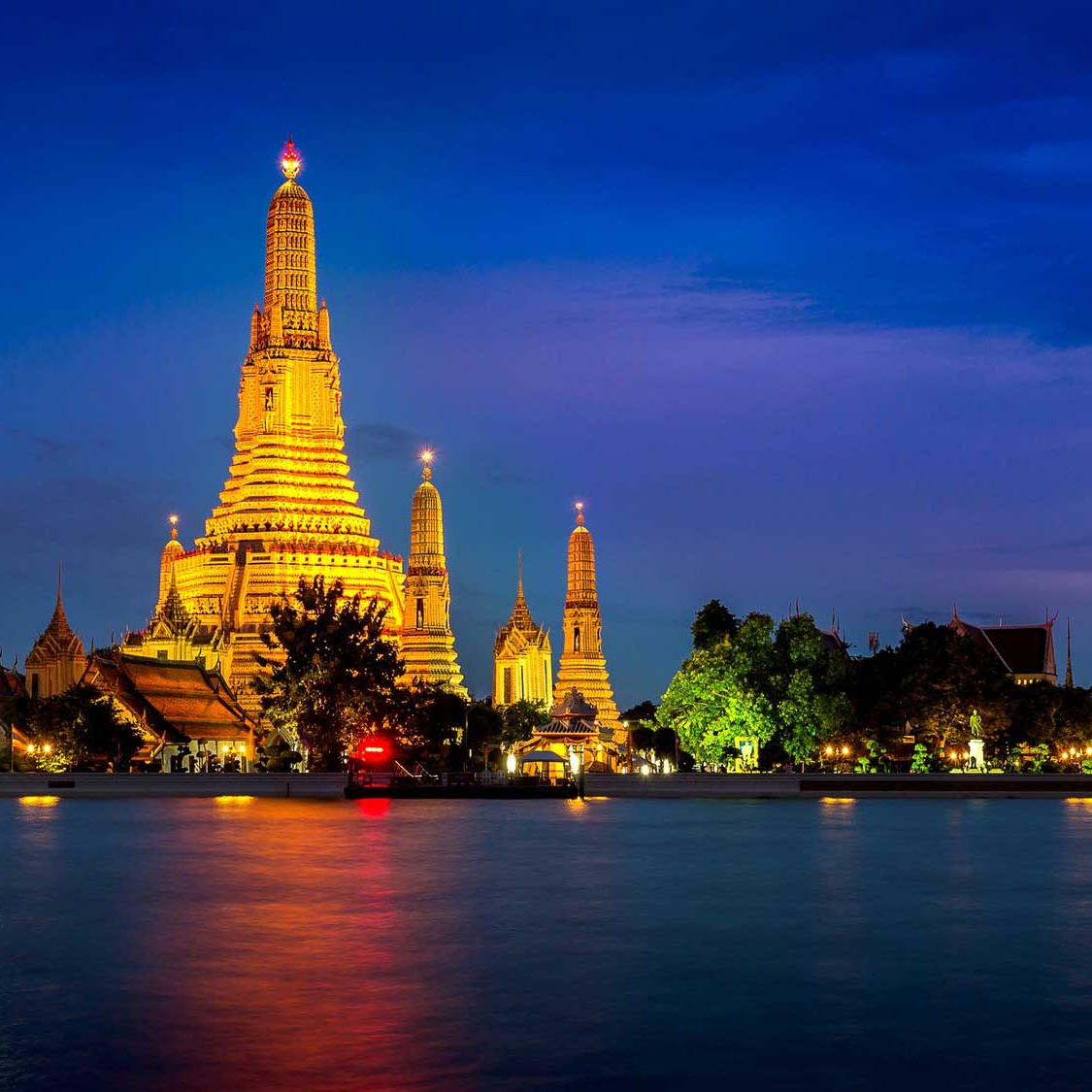 How to Successfully Manage Remote Work While Solo Travelling in Bangkok