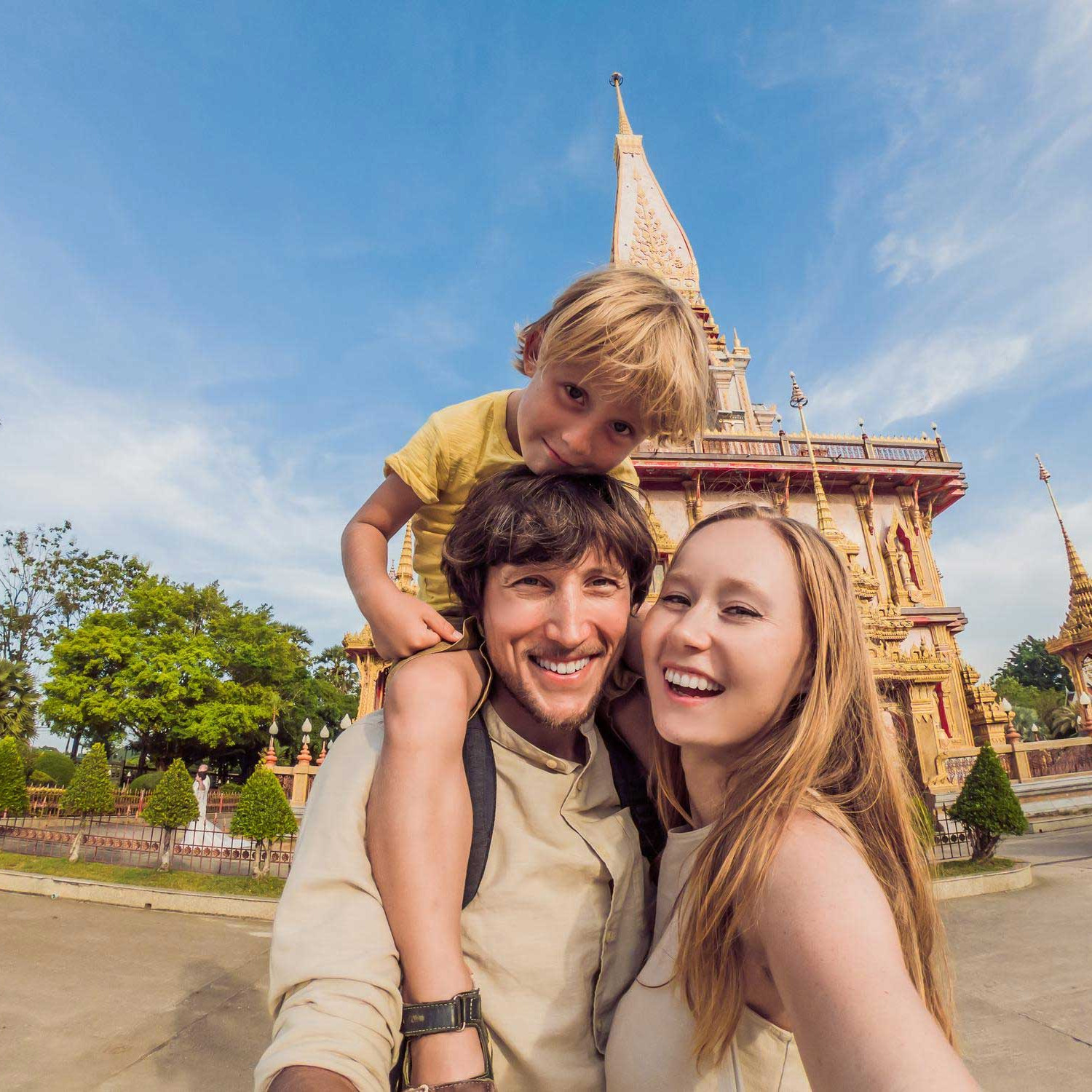 Transforming Your Solo Bangkok Business Trip into a Family Holiday