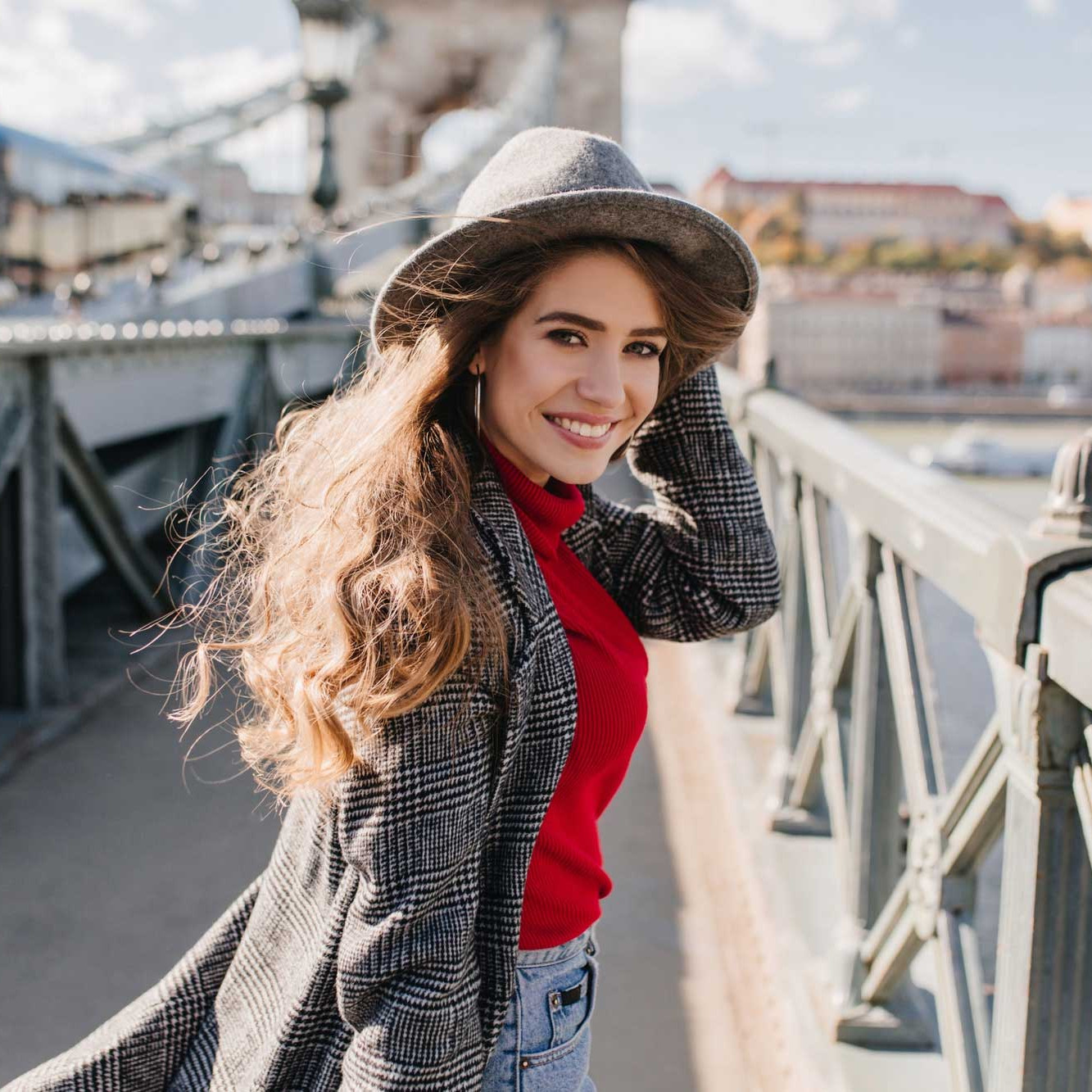 4 Essential Travel Tips for Long-Term Stays in One Destination