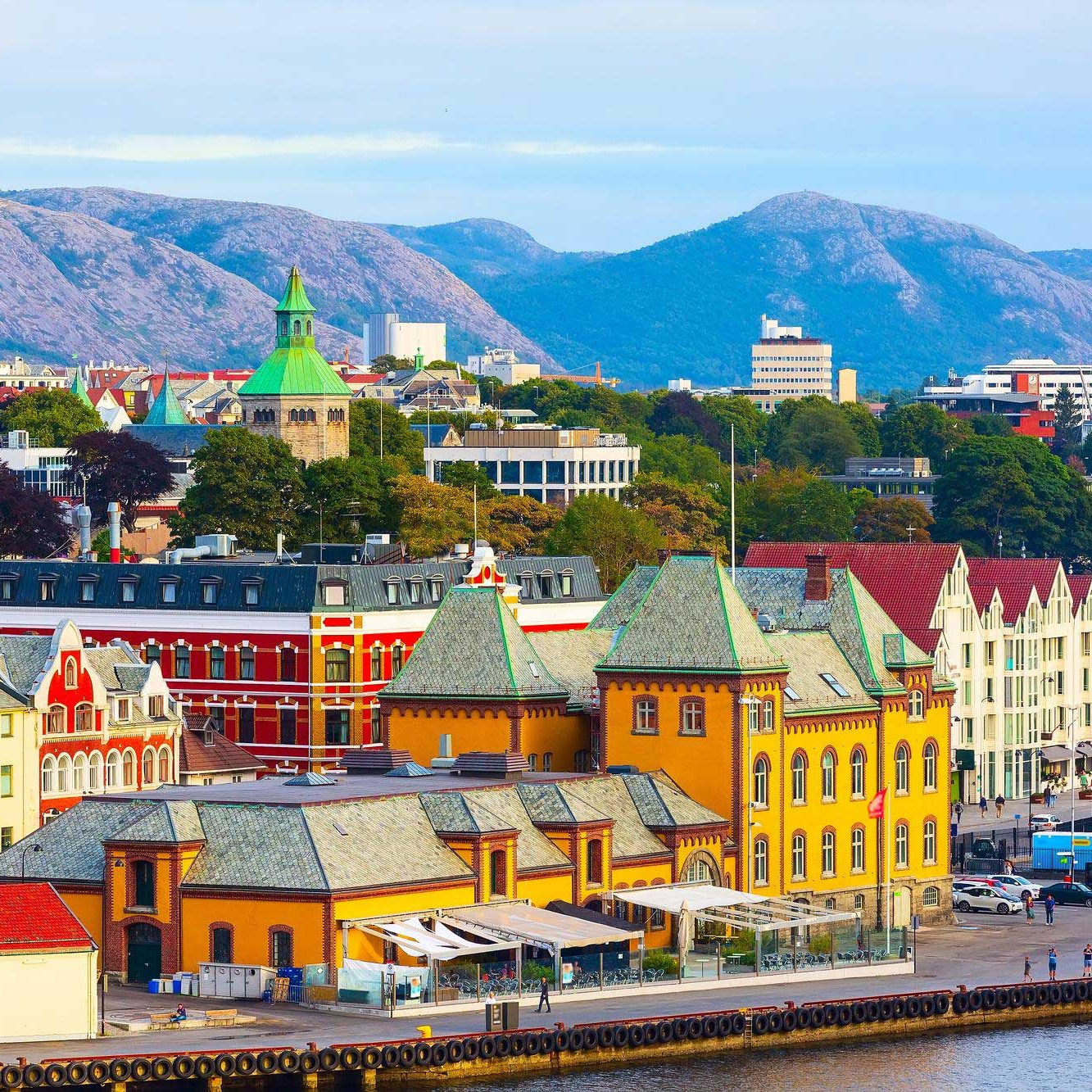Urban Life in Scandinavia: Cities of Norway and Sweden