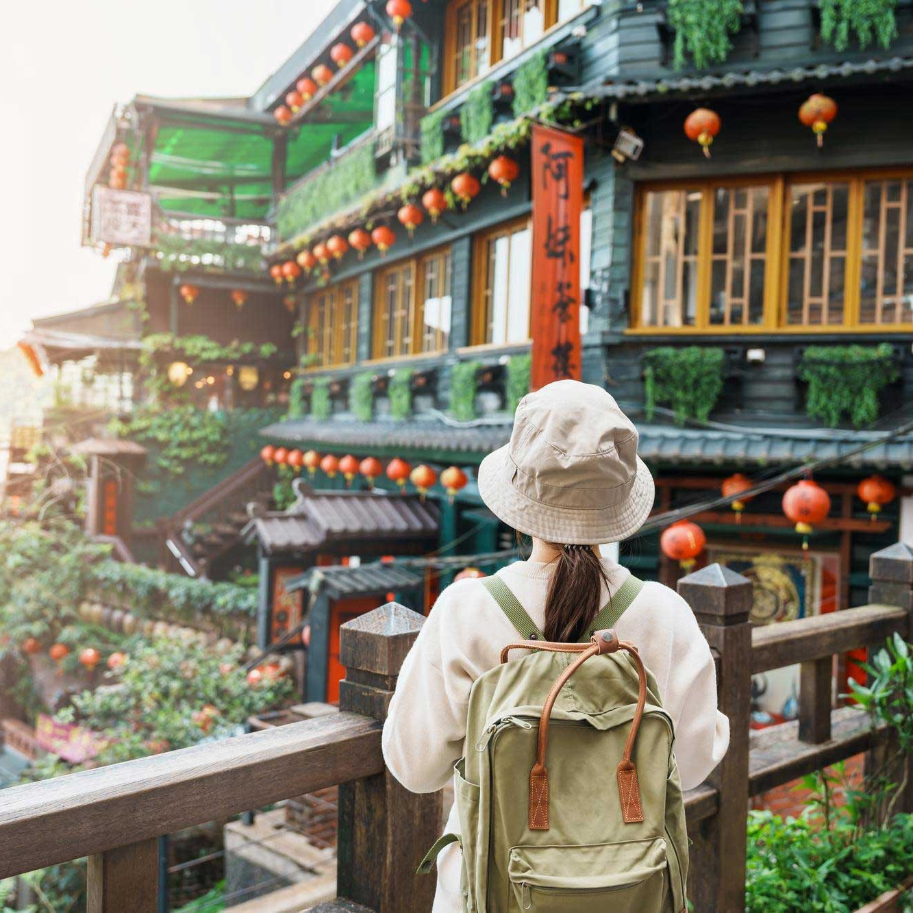 female travel in china