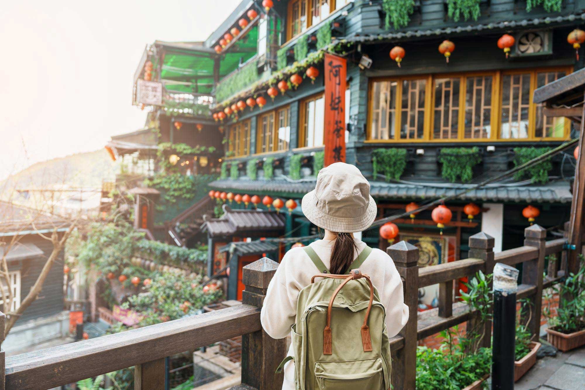 female travel in china