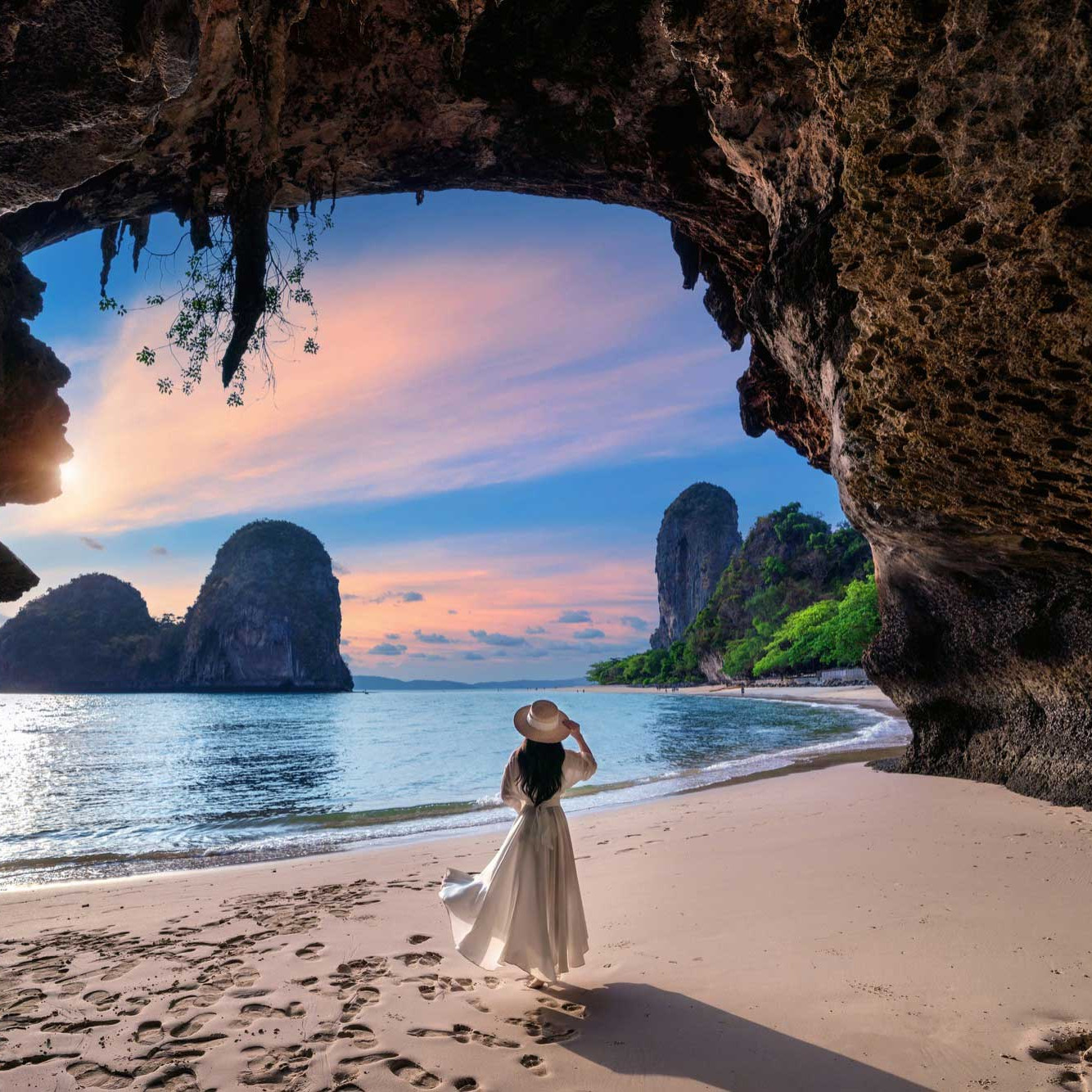 A Solo Female Guide to Upscale Beach Escapes in Phuket